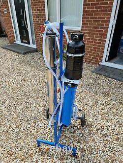 4040 Mobile RO System Water Fed Pole Window Cleaning trolley pure water