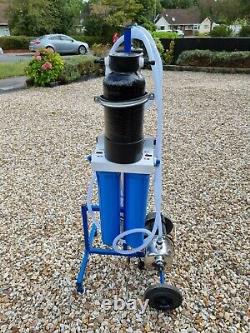 4040 Mobile RO System Water Fed Pole Window Cleaning trolley pure water