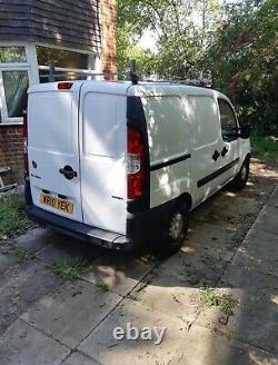 Fiat Doblo Window-cleaning van with water-fed system