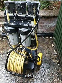 IPC Eagle Water Fed Pole Trolley Window cleaning System GWO Delivery extra