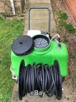 Omnitrolley 125 litre portable water fed pole trolley for window cleaning