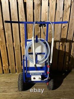 PURE FREEDOM 50L Window cleaning trolley
