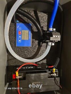 Remote control Water Pump in a case with battery ready to go WFP Windows/Solar