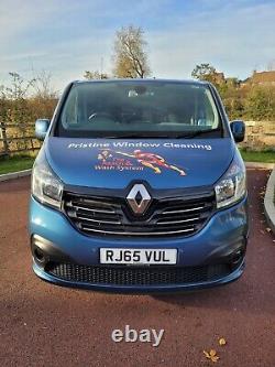 Renault Trafic LL29 Sport Energy DCI Van with Ionics 700 Zero Hot Water System