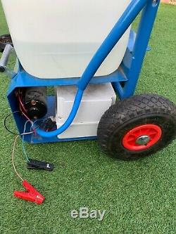 Water Genie Trolley Water Fed Pole Cleaning System