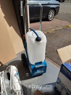 Water Genie Window Cleaning Trolley with filter
