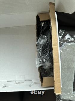 Wet/Dry Window / Glass Cleaning Robot with Dual Water Spray and Remote Control