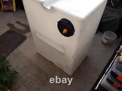 Window cleaning plastic water tank 350l wydale