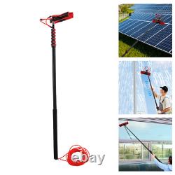Brosse de nettoyage alimentée en eau pour le nettoyage des fenêtres et des panneaux solaires