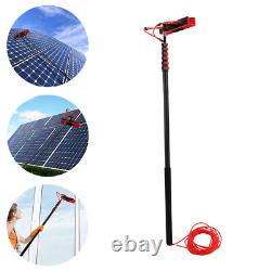 Brosse de nettoyage alimentée en eau pour le nettoyage des fenêtres et des panneaux solaires