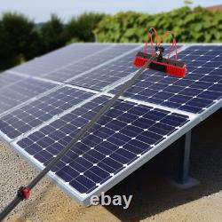 Brosse de nettoyage alimentée en eau pour le nettoyage des fenêtres et des panneaux solaires