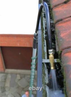 Brosse de nettoyage de fenêtres et de gouttières de 4 m avec embout de jet de gouttière et distributeur de savon Brosse de nettoyage de fenêtres et de gouttières de 4 m avec embout de jet de gouttière et distributeur de savon