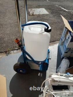 Chariot de nettoyage de vitres Water Genie avec filtre