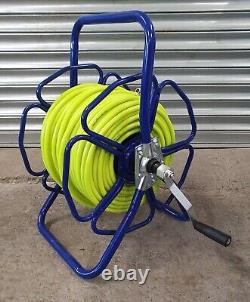 Dévidoir de tuyau métallique alimenté en eau avec tuyau microbore Streamline 100m Hi-Viz et raccord