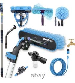 Kit de lavage de 8,6 m (28 pi) avec brosse alimentée en eau, plumeau à toiles d’araignée, raclette et distributeur de savon