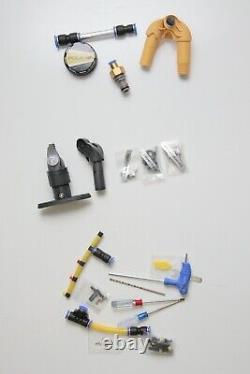 Nouveau kit de nettoyage de vitres avec perche d'eau Reach-It Mini RI-WKF-16A-I 12 pinceau CONSTRUCTOR
