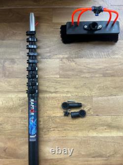 Perche télescopique pour lave-vitre à eau Raptor de 19,2 m de hauteur de travail - NEUVE MARQUE