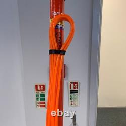 Pôle de nettoyage de fenêtres en fibre de carbone ECF55ft avec brosse à alimentation en eau anti-rotation