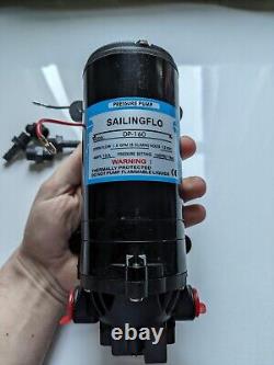 Pompe 12 volts 160 psi 5,5 L/m pour systèmes de perche alimentés en eau