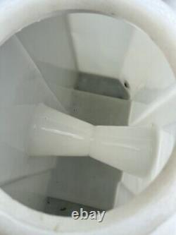 Réservoir d'eau en plastique de 250 litres à baffles pour le nettoyage des vitres, le camping et le nettoyage de voitures.