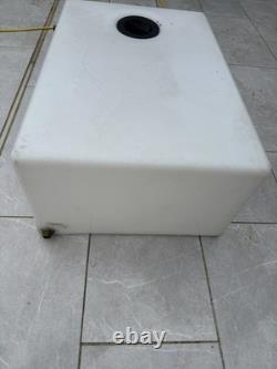 Réservoir de stockage d’eau plat de 105 L avec fenêtre pour nettoyage, camping et lavage automobile