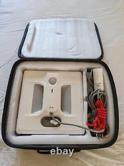 Robot de nettoyage de vitres Hutt W10 à l'eau automatique avec une grande aspiration de 6000Pa