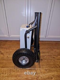 Système de chariot de nettoyage de fenêtres à alimentation en eau WFP avec télécommande sur mesure