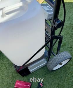 Système de chariot de nettoyage de fenêtres portable à eau pure Streamflo 25ltr