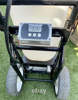 Système de chariot de nettoyage de fenêtres portable à eau pure Streamflo 25ltr