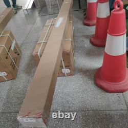 Système de nettoyage de fenêtres avec brosse rotative alimentée en eau pour panneaux solaires ZNZHNSI