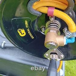 Système de nettoyage des vitres à l'eau pure Facelift Trojan Trolley