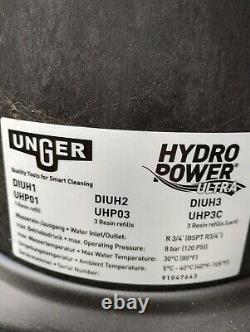 Système de réservoir d'eau pure déionisée Unger Hydropower ULTRA UTILISÉ UNE FOIS. Quasiment neuf.